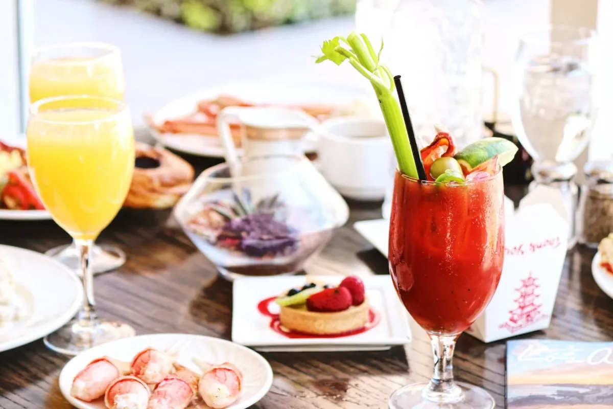 Restaurants to Visit for Boozy Brunch this Weekend 🍹