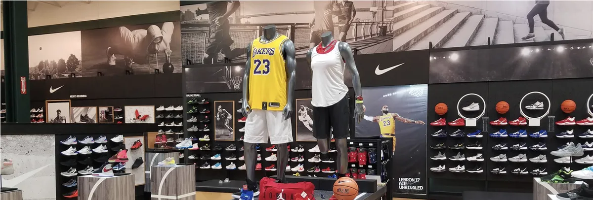 Dick's Sporting Goods Opens Pop-up Discount Store at Tanger Outlets Deer Park