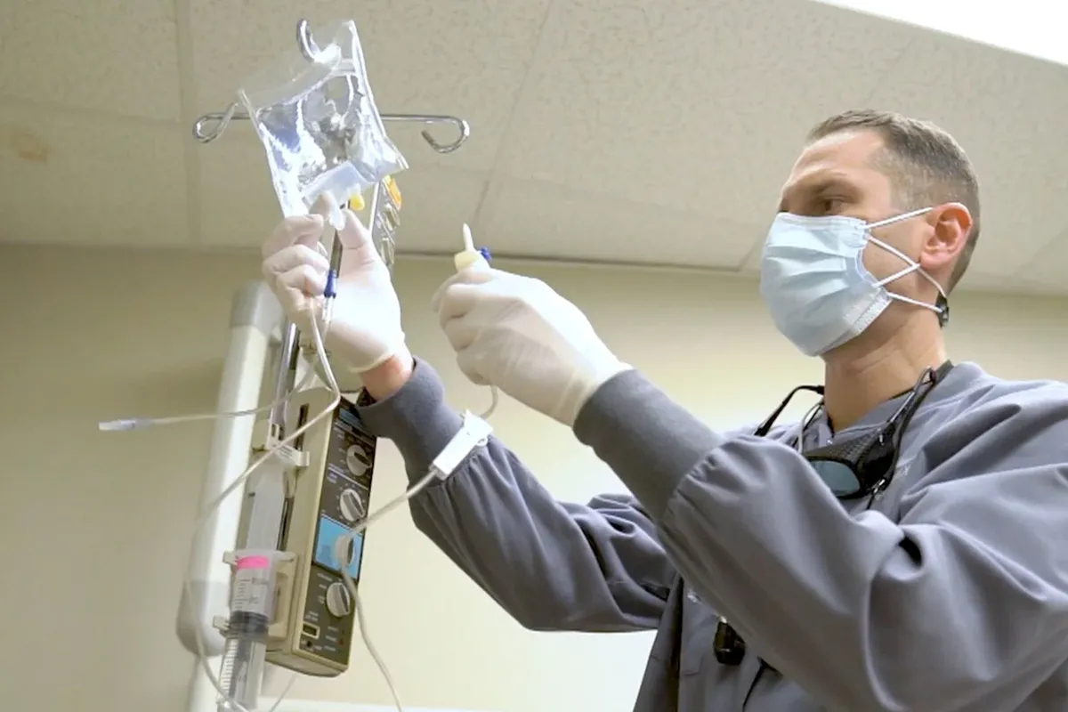 e.s.i. Healthy Dentistry’s Innovative Dr. Kilimitzoglou 🦷