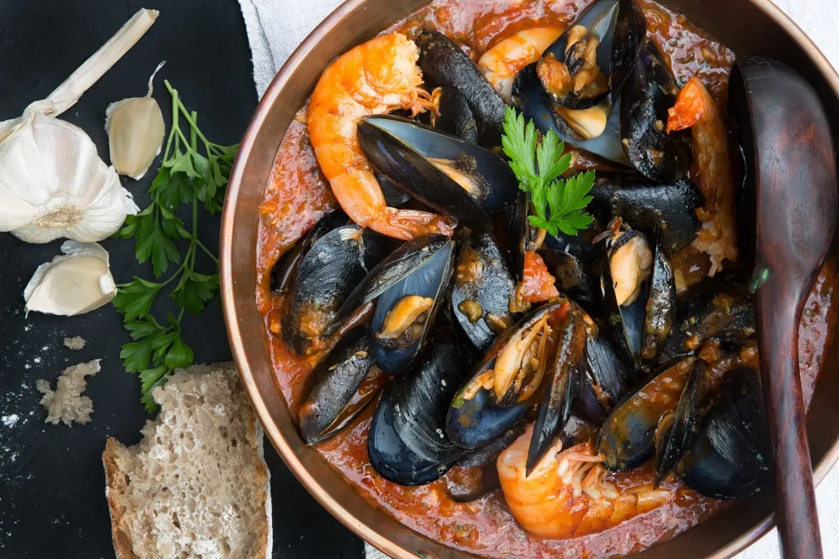 Must-Try Seafood Spots on the North Shore 🦞