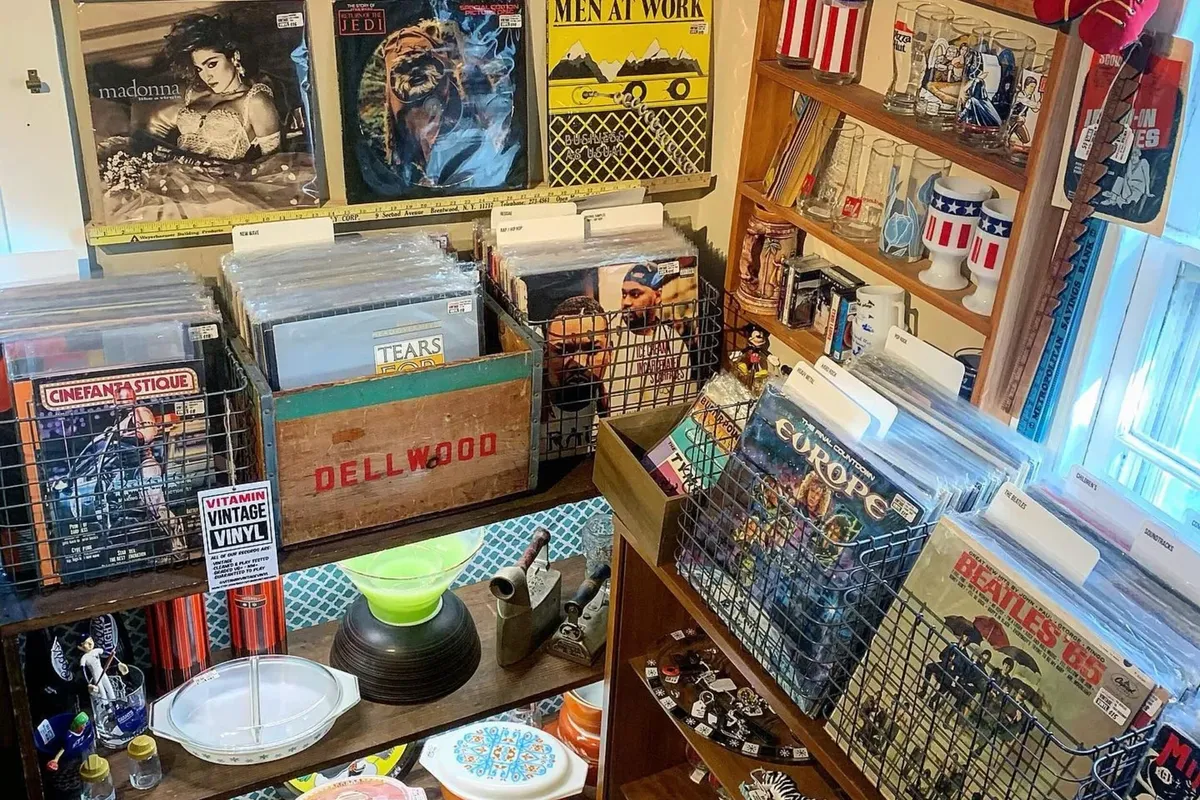 Check Out the Huntington Antique Shop Hop this Sunday, June 13 🏺