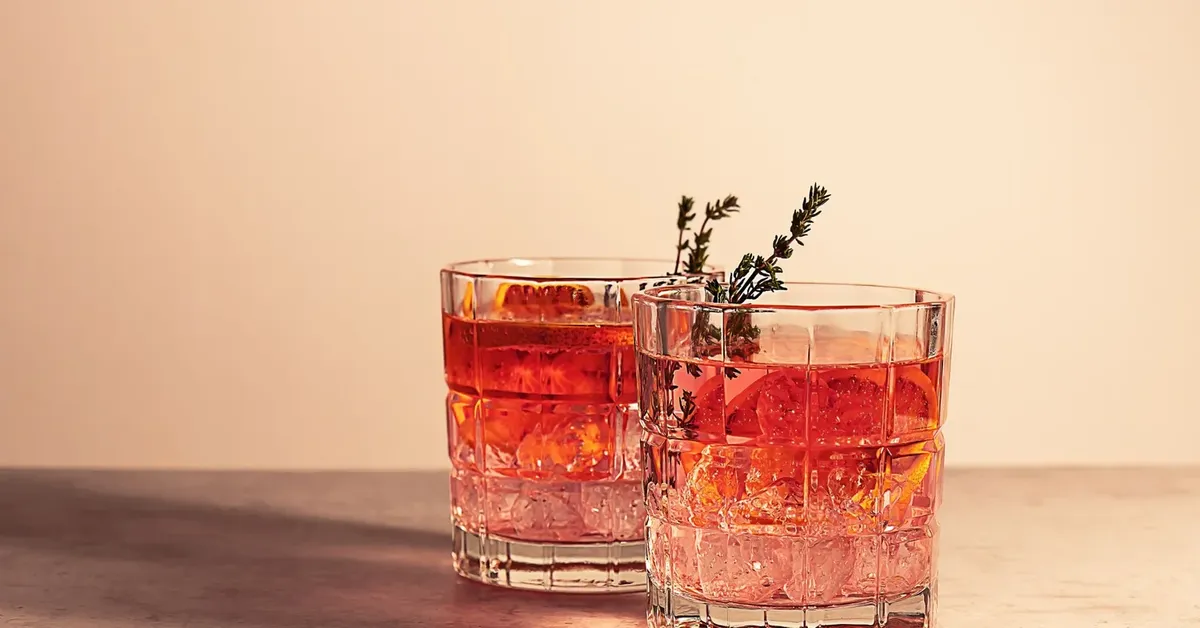 Raise Your Glass: The Best Bars in Garden City