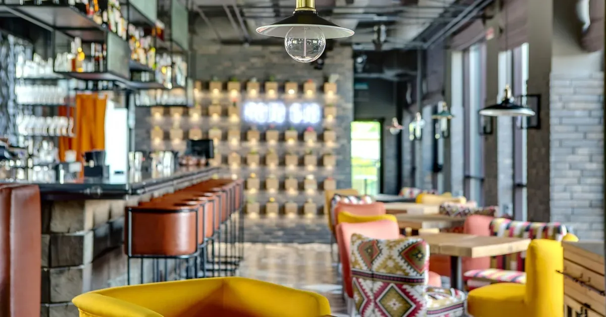Top Bars on Long Island: Cheers to the Best Spots for a Night Out