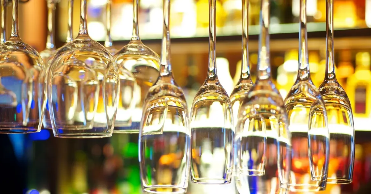 Raise a Glass to the Best Bars in Long Beach on Long Island