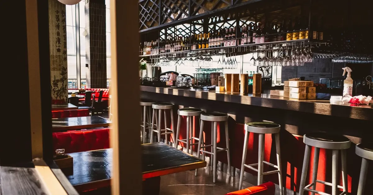 A Culinary Tour of Excellence: Uncovering the Top Restaurants You Must Visit