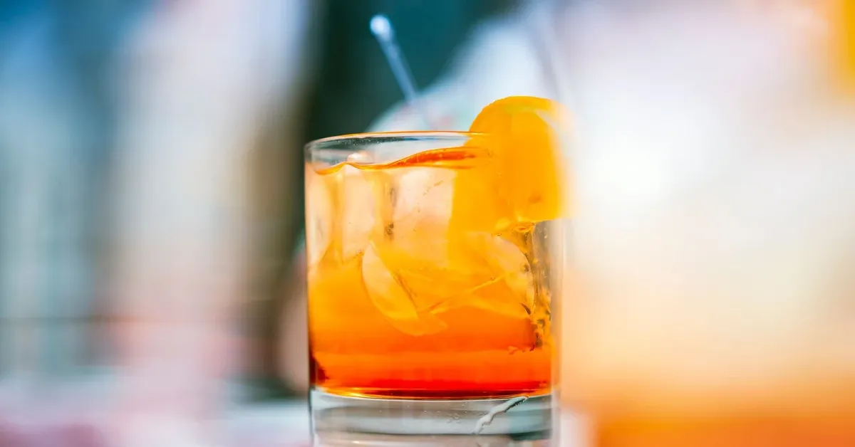 Sip, Savor, and Save: Long Island's Unbeatable Happy Hour Deals This Summer
