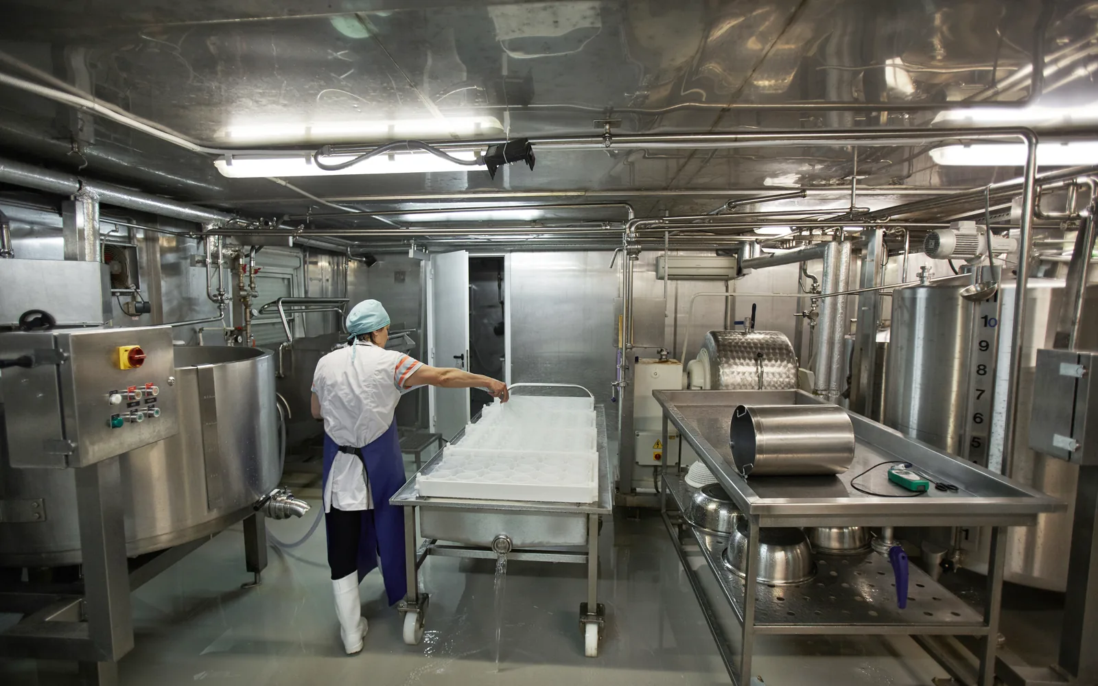 The Entenmann's Plant in Bay Shore Sat Quiet for a Decade. Food Is Being Made There Again.