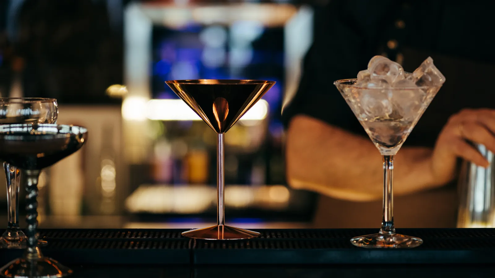 Honey's Bistro, the Glen Head Cafe With a Weekend Alter Ego, Now Has a Full Bar