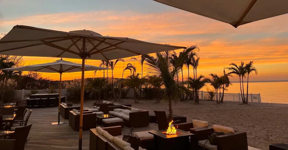 The Crescent Beach Club: A Seaside Oasis in Bayville