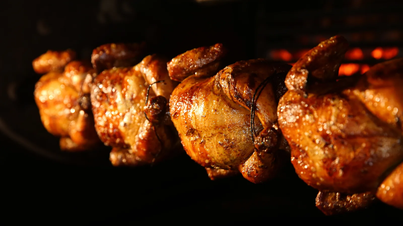 Don Pollo, the Peruvian Rotisserie Queens Lines Up For, Is Coming to Carle Place