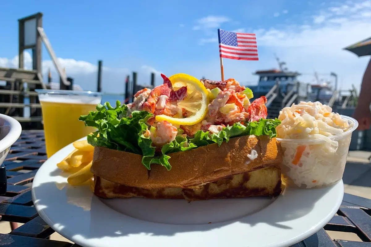 Tiki Joe’s Opens for its Fourth Season at Smith Point