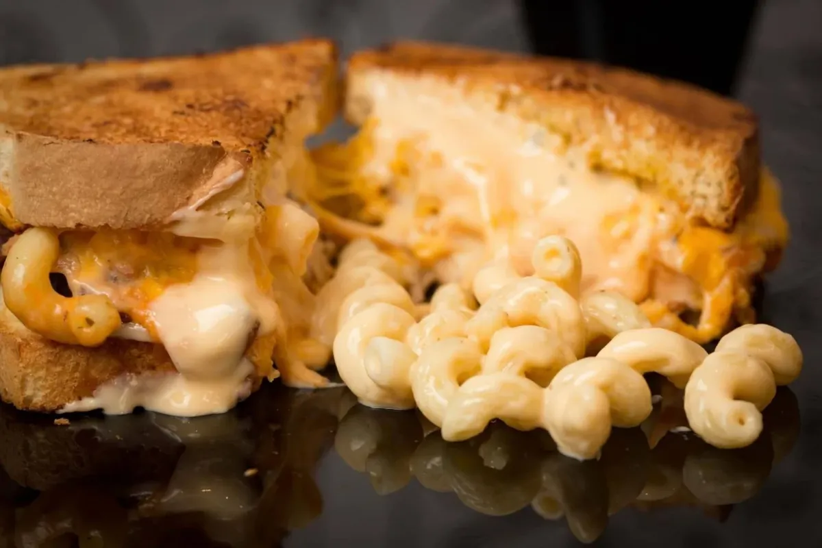 I Heart Mac & Cheese Franchise Opens in Hauppauge