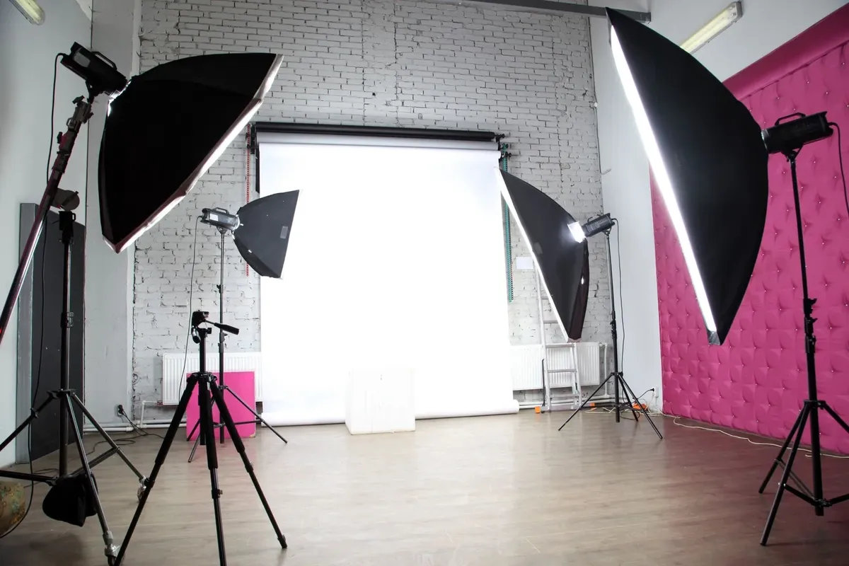 Long Island’s First Selfie Studio Pops Up in Ronkonkoma