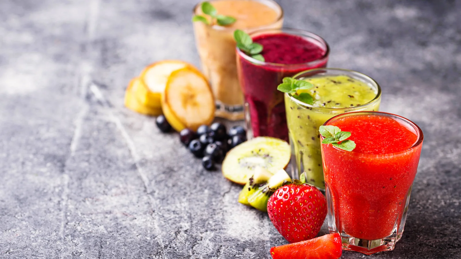 Smoothie King Smithtown Throws Its Grand Opening October 17, With $3.99 Smoothies All Day