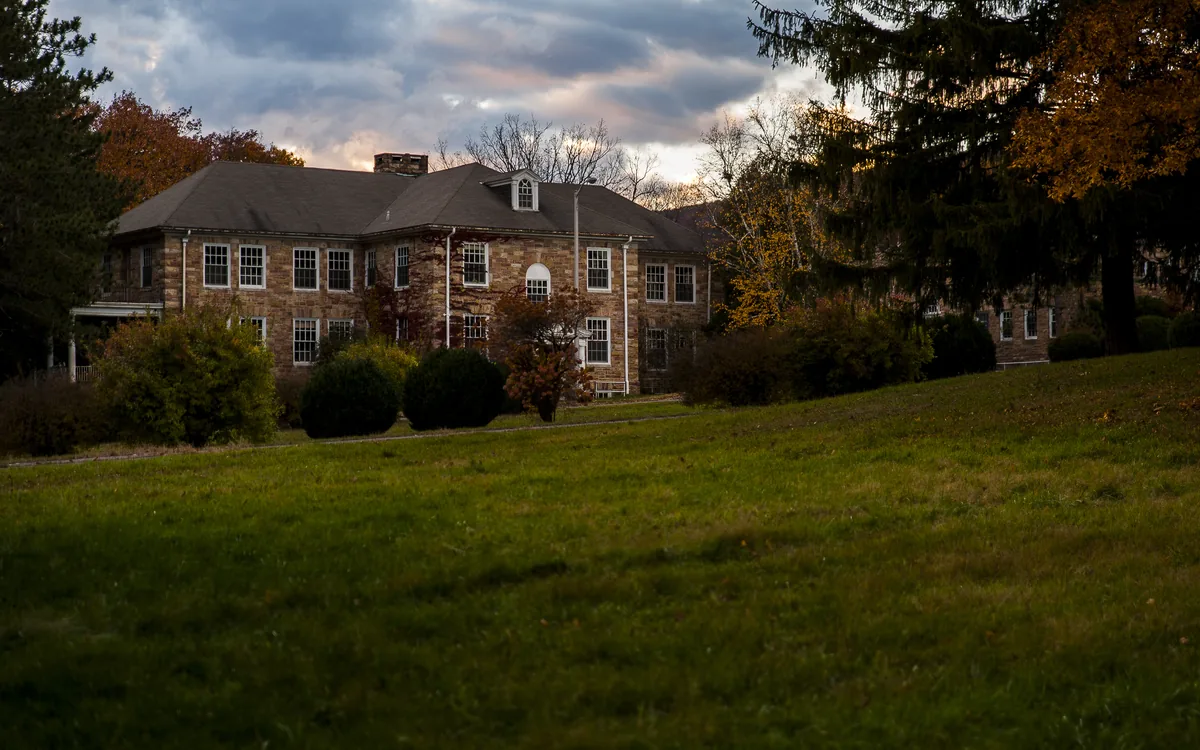 The Ghosts of Long Island's Gold Coast: Inside Three Haunted Mansions